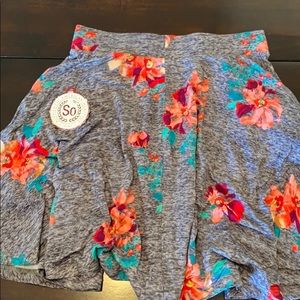 Floral skirt-BRAND NEW